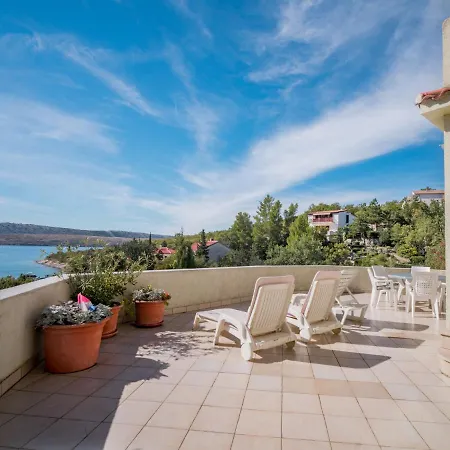 شقة Vlasta-1 By Interhome جادرانوفو