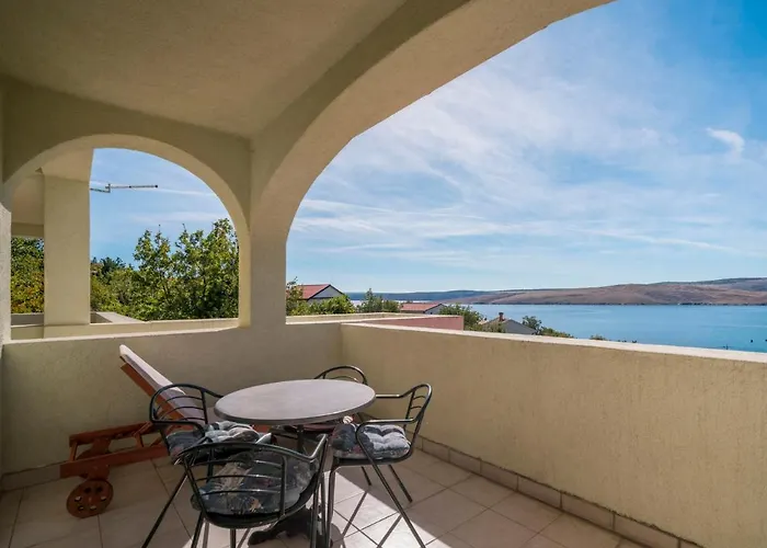 Vlasta-1 By Interhome 公寓 *