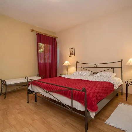 Vlasta-1 By Interhome *